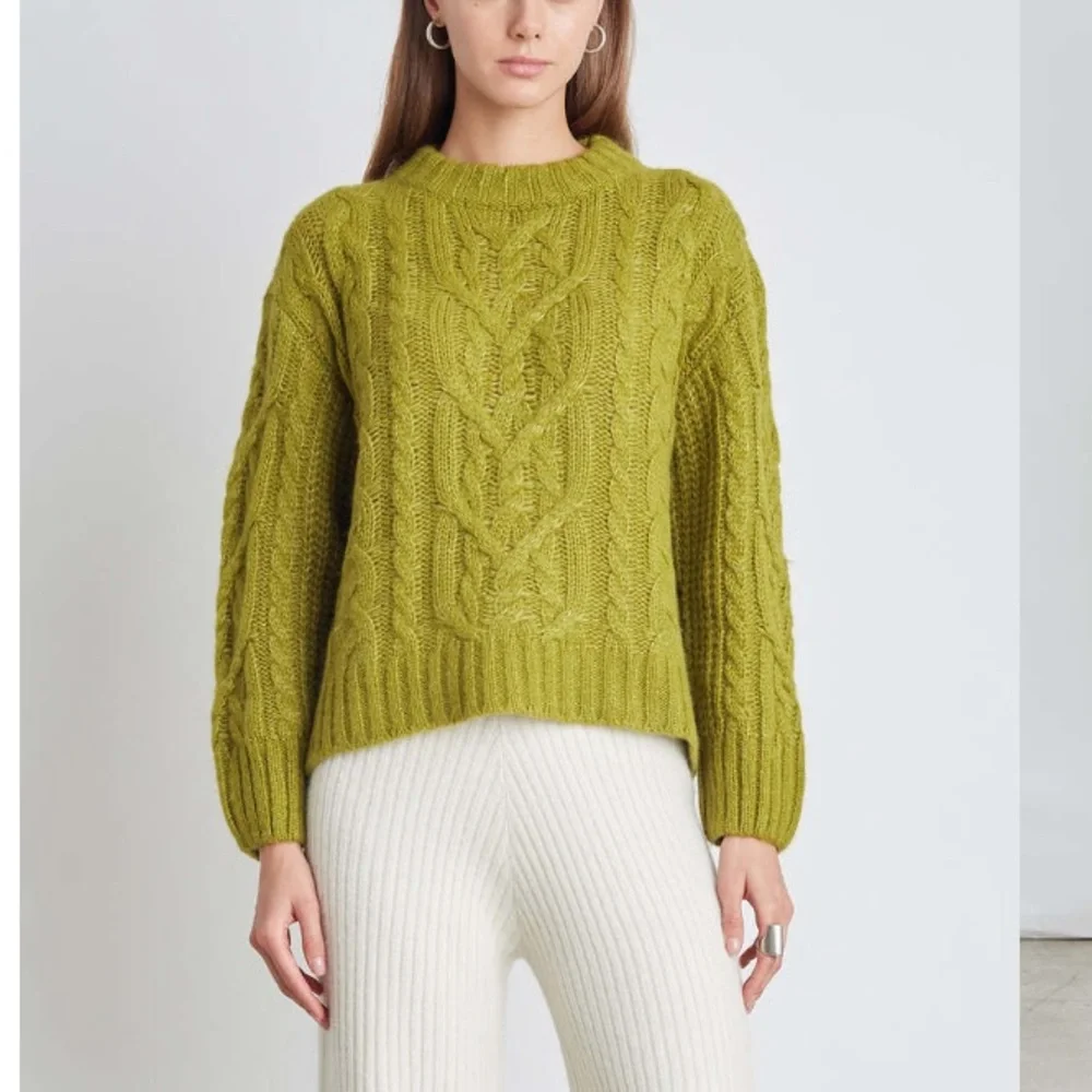 ELEVEN SIX NWT MONICA Alpaca Blend Pullover Sweater in Citrine - Picture 3 of 17